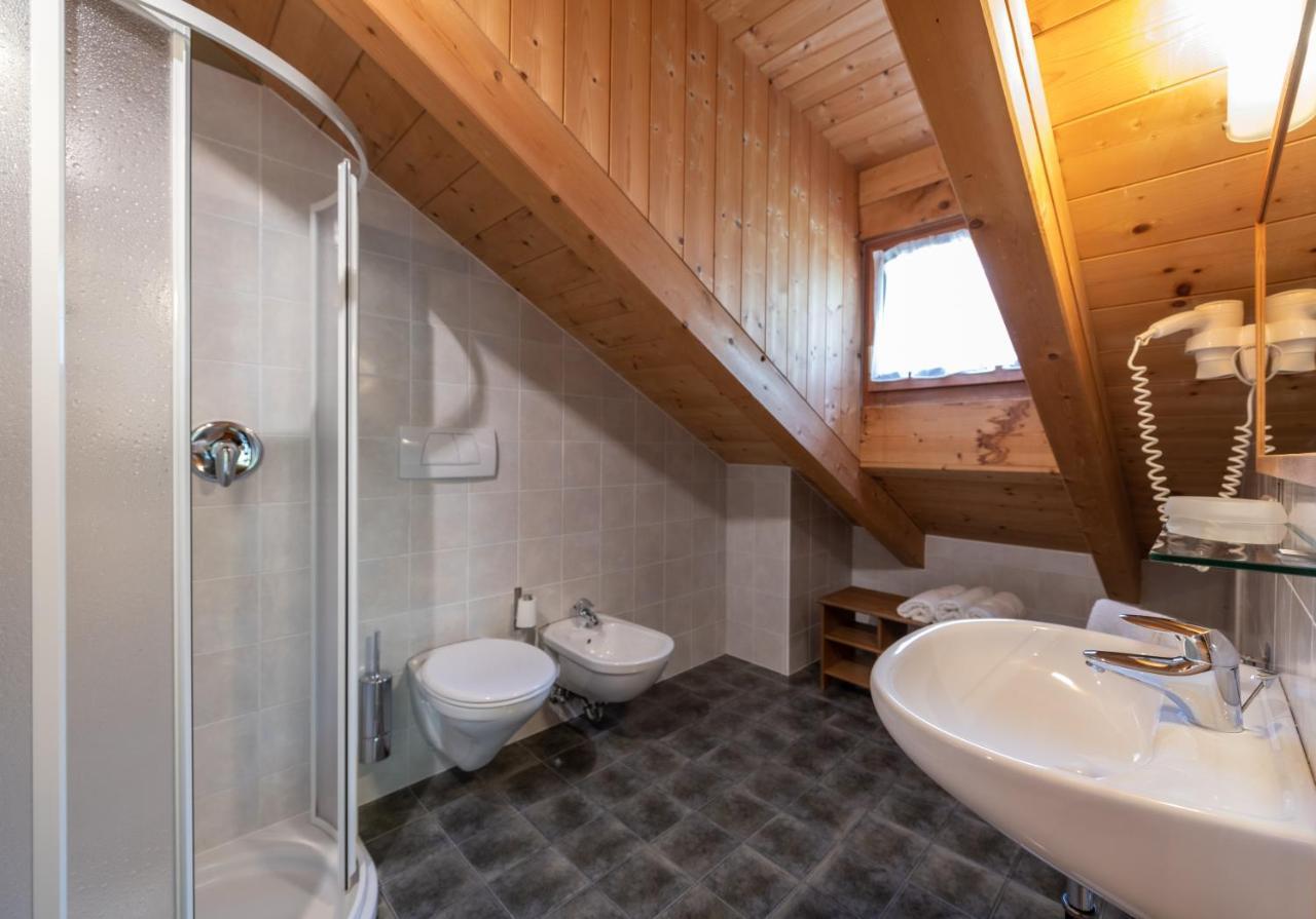 Enzianhuette Villa San Giuseppe in Anterselva Luaran gambar